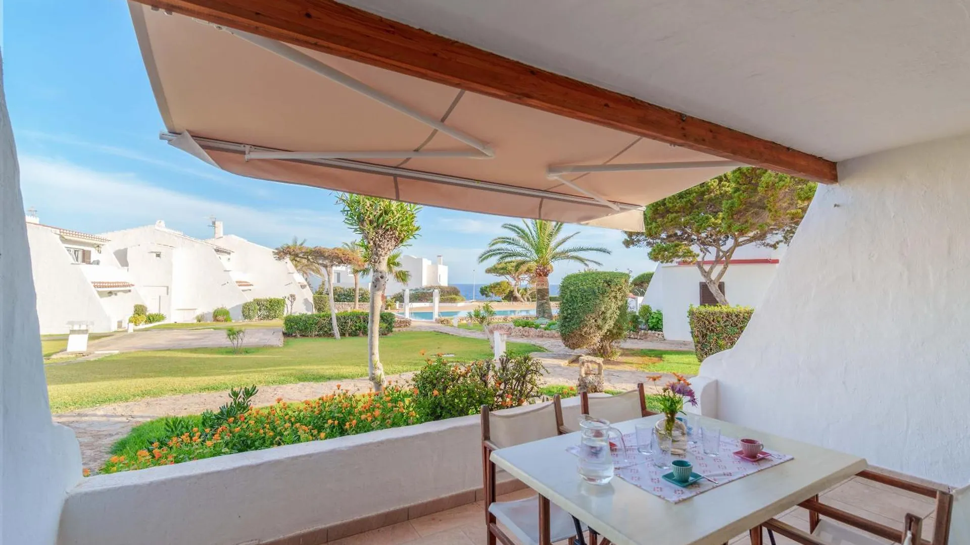 Casa Faro - Tranquilidad Y Belleza A Pasos Del Mar Apartment Cala'N Bosch  Cala'N Bosch (Menorca)