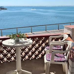 https://apt-primera-lnea-de-mar.catalonia-hotels.com