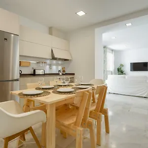 https://apartamento-la-pepa-de-oro.es-andalucia.com